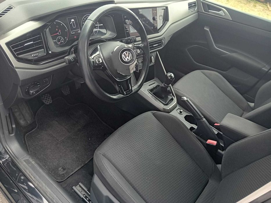 VW Polo 1.6 tdi ( pequeno sinistro )