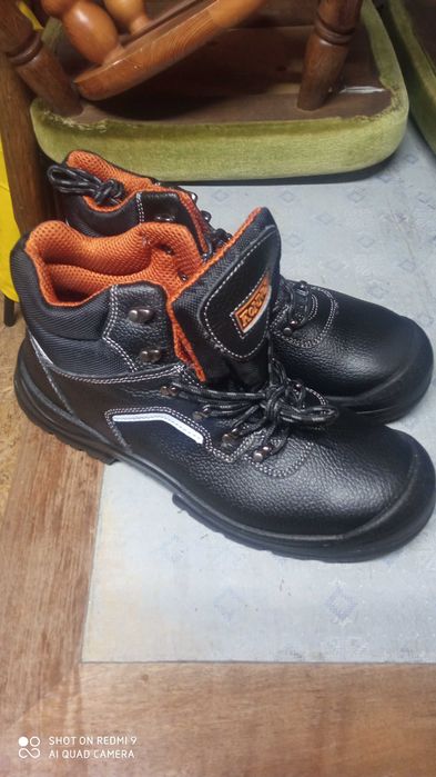 Buty  trzewiki robocze
