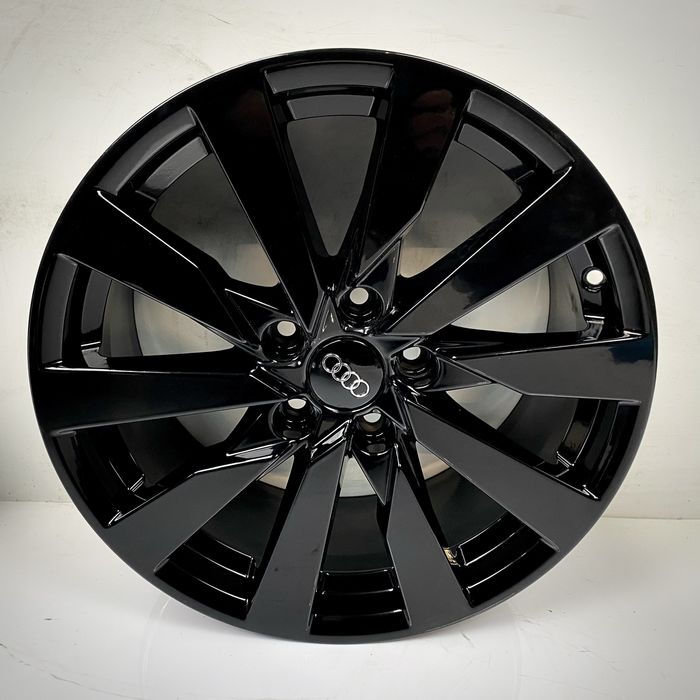Felgi aluminiowe 17” Audi A3 A4 A6 Q3 / 7,5J et43 (C11)