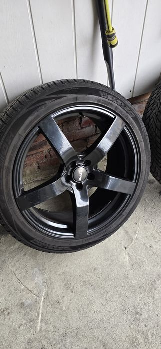 Koła wielosezonowe volvo ford 20" 245/45
