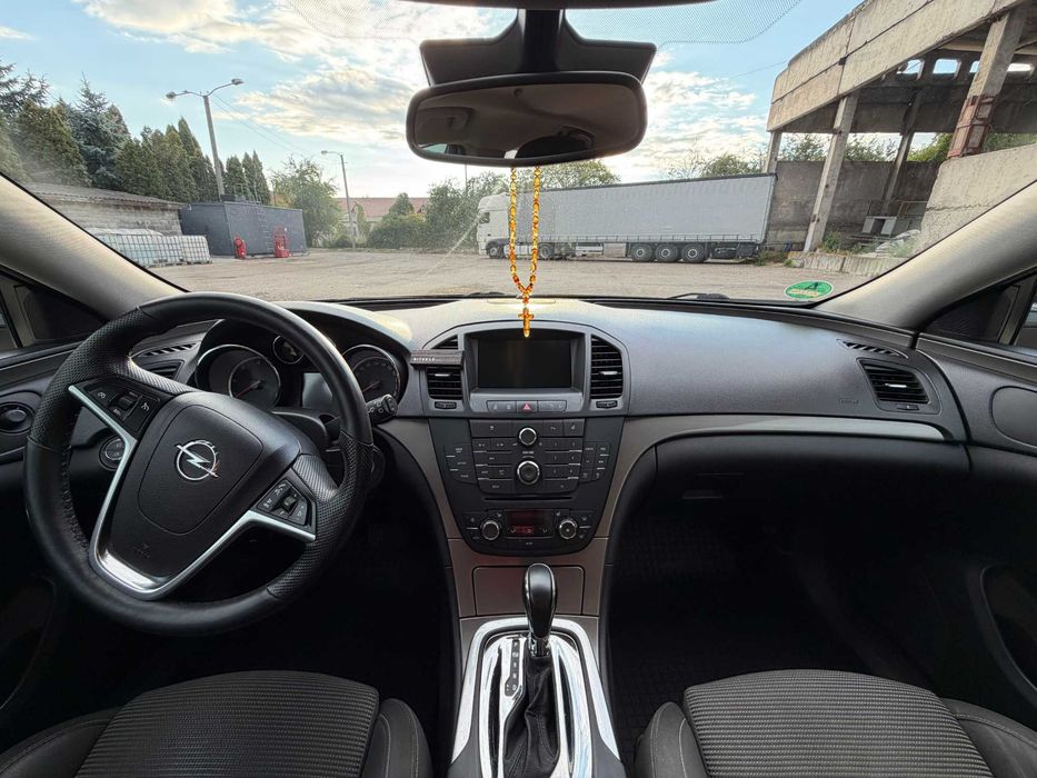 Продам Opel Insignia 2013 року