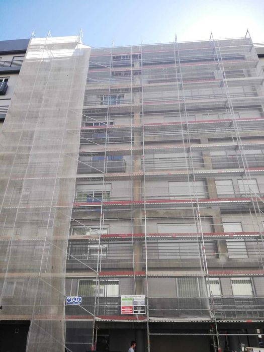 Aluguer Andaimes Certificados Europeu por m2 c/ montagem e desmontagem