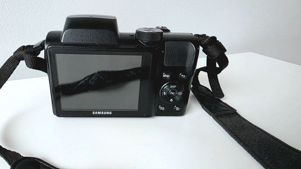 Aparat cyfrowy Samsung WB100