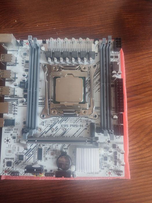 Комплект Xeon e5 2667v3 + Machinist x99 pr9 h