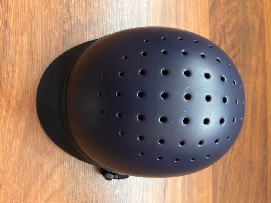 Kask jeździecki dla dziecka, rozmiar S
