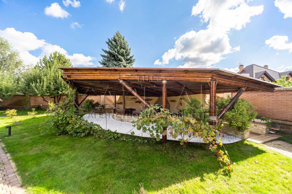 Продаж будинку, Золоче, 490м2, 25с, басейн, вихід на воду