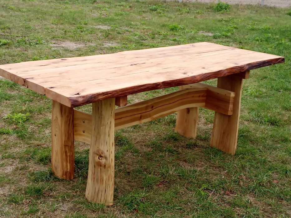 Stół ogrodowy, solidny
