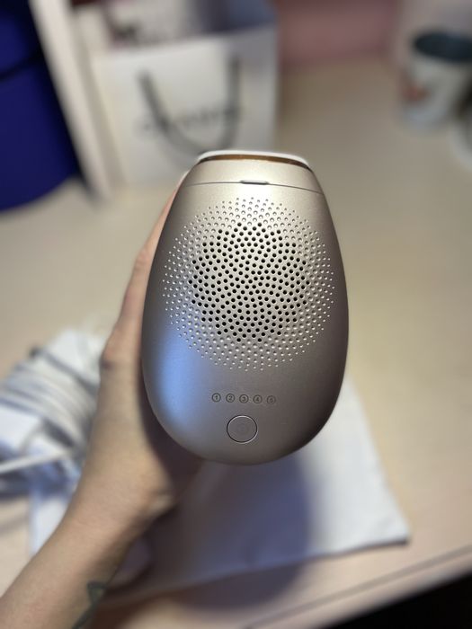 Фотоэпилятор Lumea PHILIPS