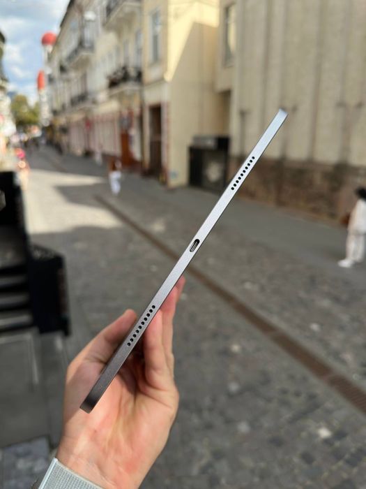 Apple iPad Pro 12,9" 6th М2 256gb Space Gray Wi-Fi в ідеальному стані