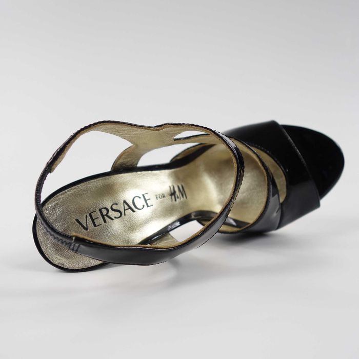 VERSACE for H&M kolekcja 2011 unikatowe skórzane szpilki