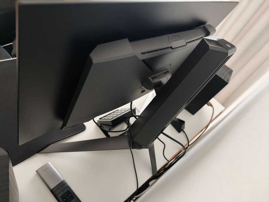 ASUS PG27AQDM Oled