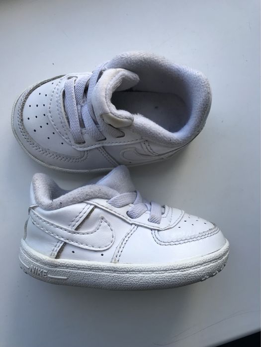 Дитячі кросівки кеди  Nike air fors для самих маленьких найк 9 см