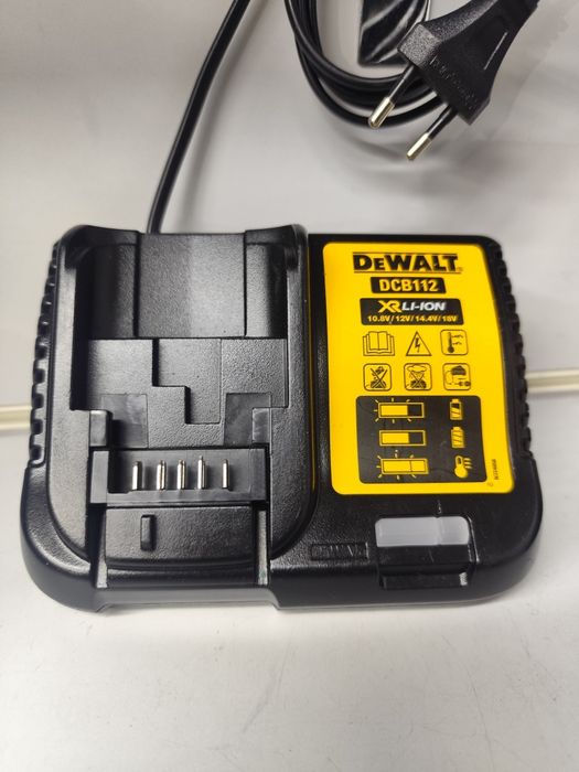 Вживаний DeWalt DCE088R Лазер Деволт оригінал