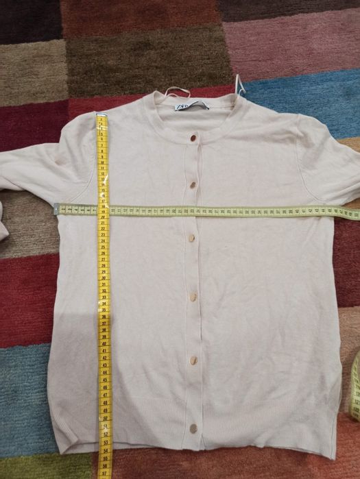 Sweterek rozpinany Zara M złote guziki