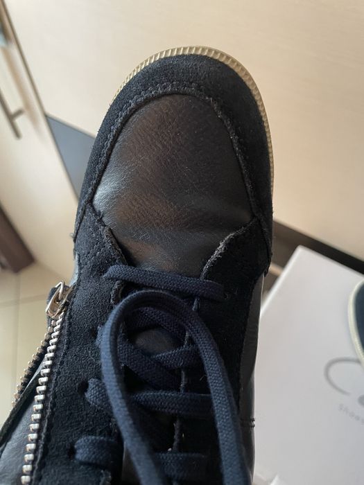 Sneakersy Esprit na ukrytym koturnie roz. 36