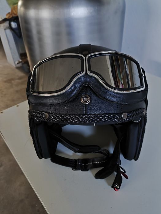 Capacete moto  aberto c/óculos