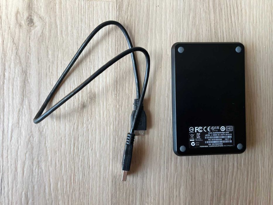 Disco Externo Toshiba Canvio Basics 500GB (USB 3.0)