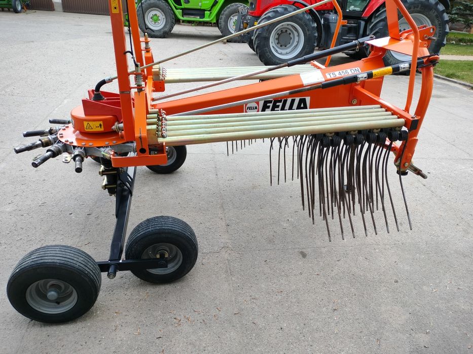Zgrabiarka Fella TS456
