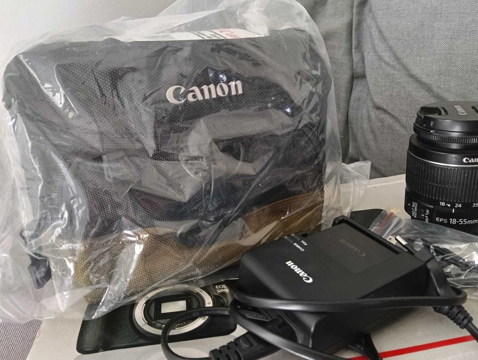 Câmera Fotográfica Canon EOS 1200D excelente condição