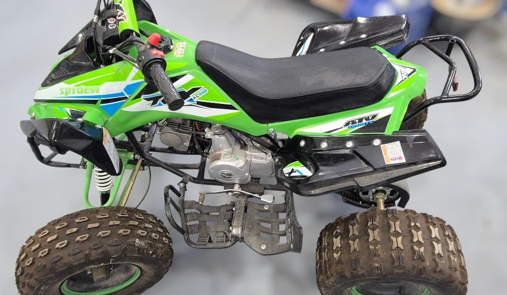 Moto 4 criança 110c