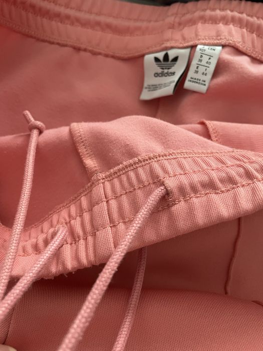 Prawie nowe - spodnie Adidas  m /L