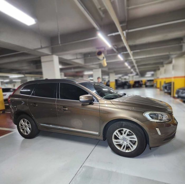 Volvo XC60 2016 2.0 Дизель