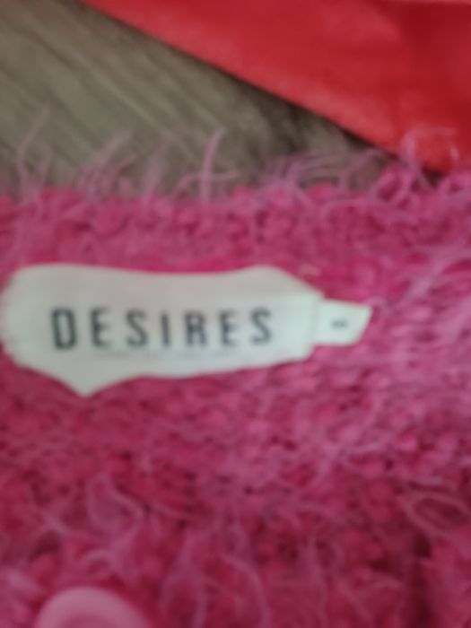 Sweterek Desires