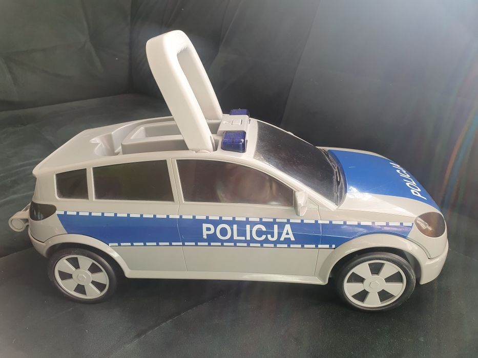 Samochód policyjny transporter resoraków