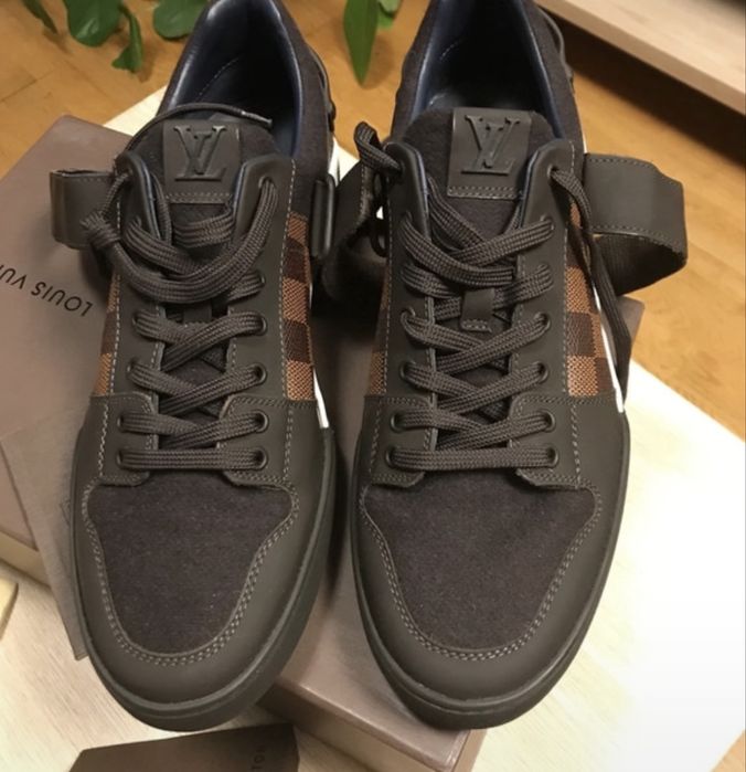 Louis  Vuitton como novas