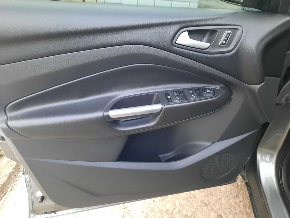 продам Ford Kuga 2013