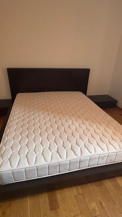 cama de casal - madeira maciça