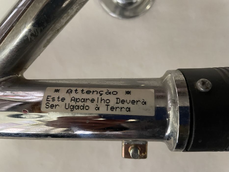 Vendo secador eléctrico de toalhas Dimplex