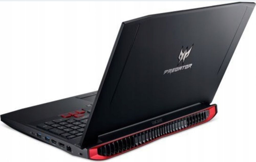 Laptop predator i7 g9