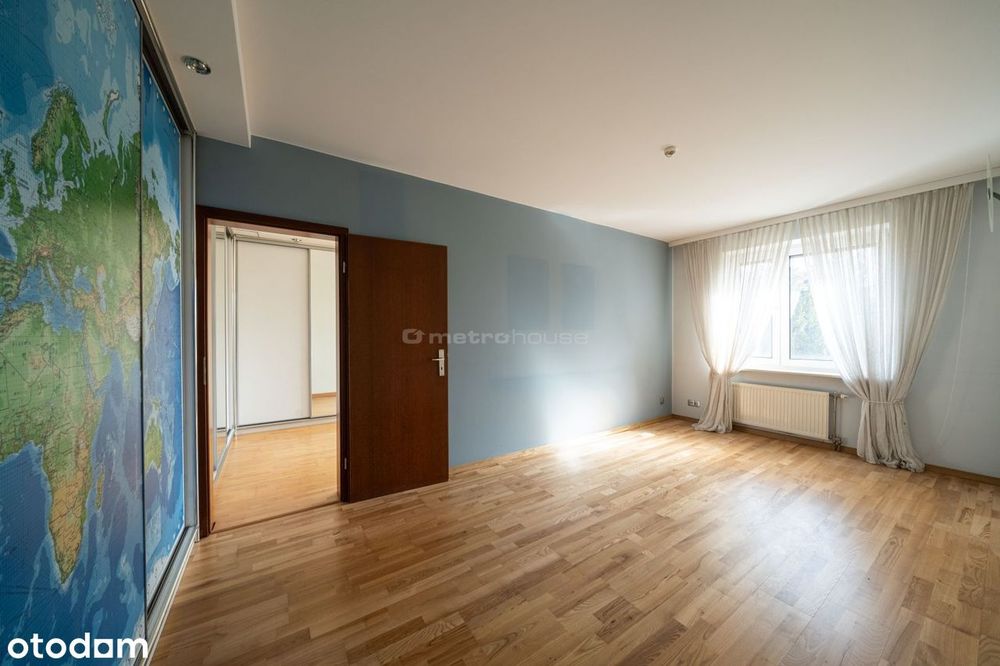 Apartament - 4 pokoje z garażem i balkonem!