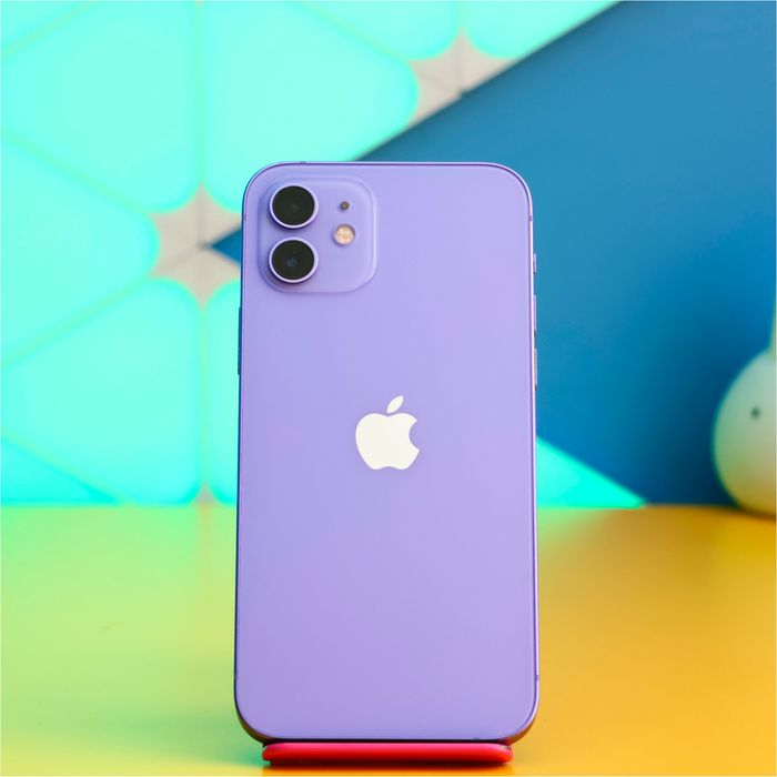 Смартфон Apple iPhone 12 128GB Purple (173609) Б/У З ГАРАНТІЄЮ