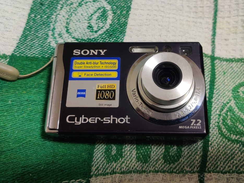 Фотоапарат Sony cyber shot DSC W80 мильниця