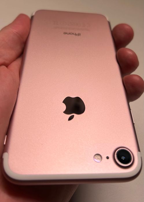 Apple Iphone 7 Rose Gold 32GB + etui Spigen + szkło hartowane