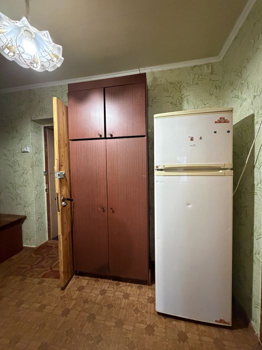 Продам 1-кімнатну Г.Крут