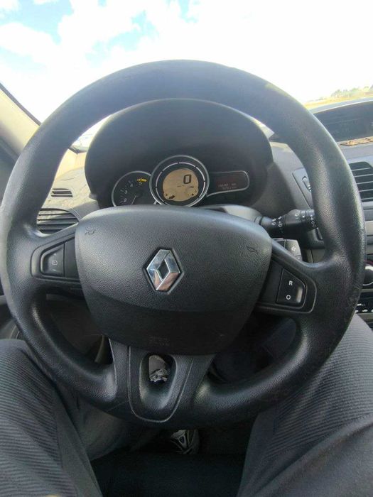 Renault Megan 2011, 1,9 дизель Scenik 2004р 1.9 dCI , механіка,  !!!