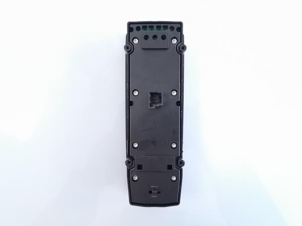 Comando / botão / interruptor vidros frente esquerdo MERCEDES-BENZ Cla