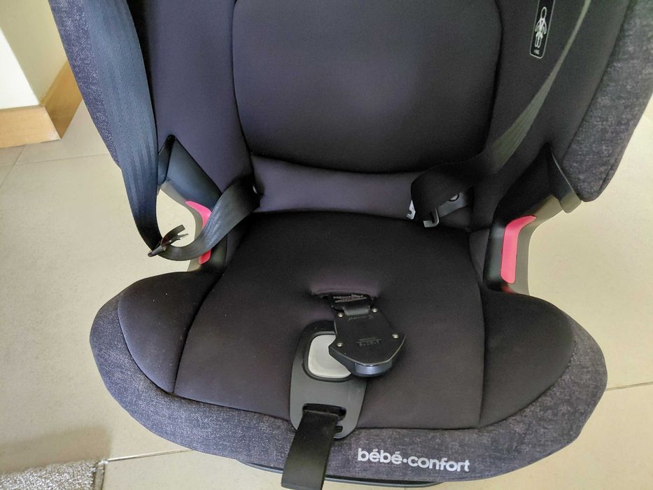 Cadeira Auto Grupo 1, 2 e 3 com ISOFIX