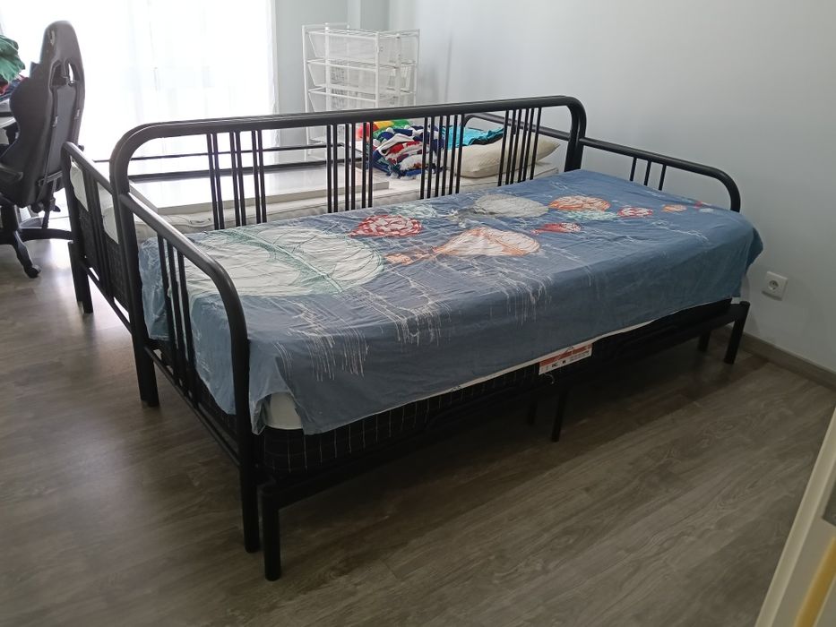 Sofá cama Ferro IKEA FYRESDAL.