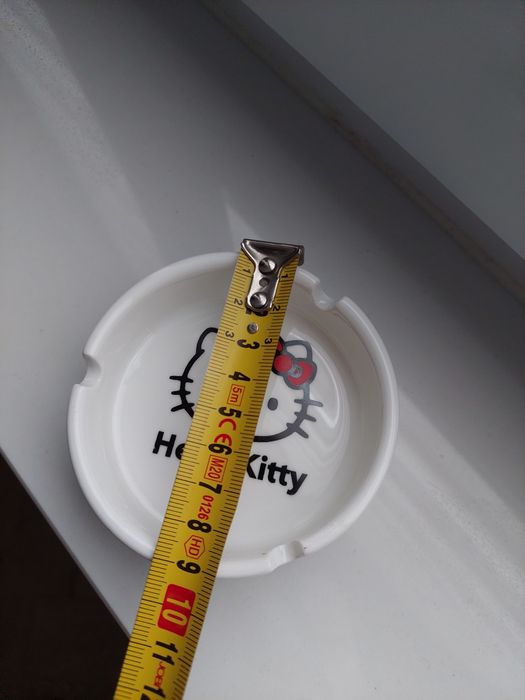 Popielniczka hello kitty