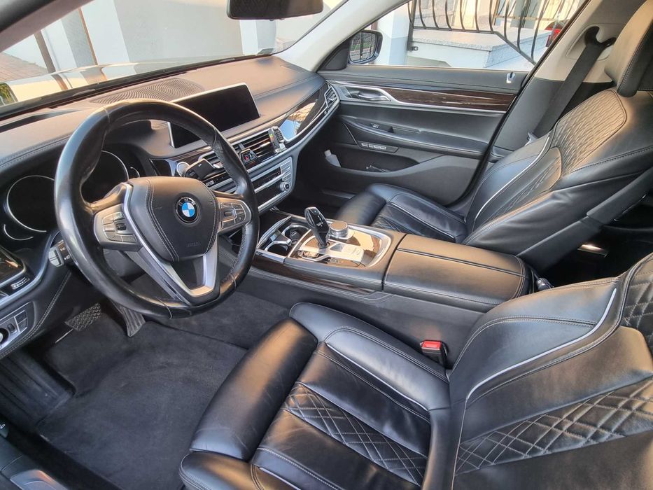 BMW seria 7 laser Bogate wyposażenie 4x4
