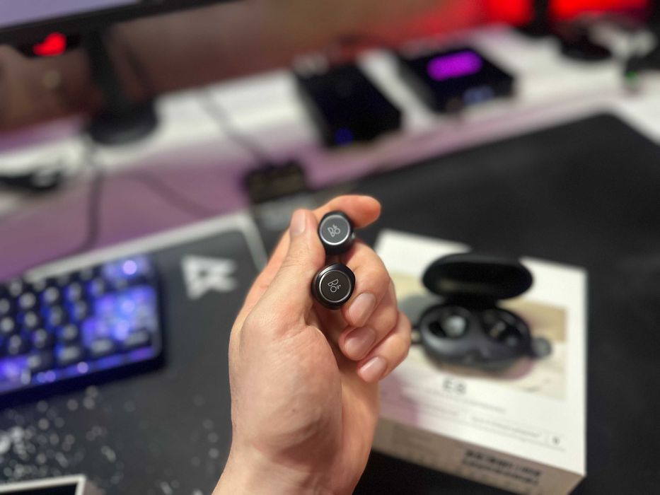 Наушники Bang & Olufsen BeoPlay E8