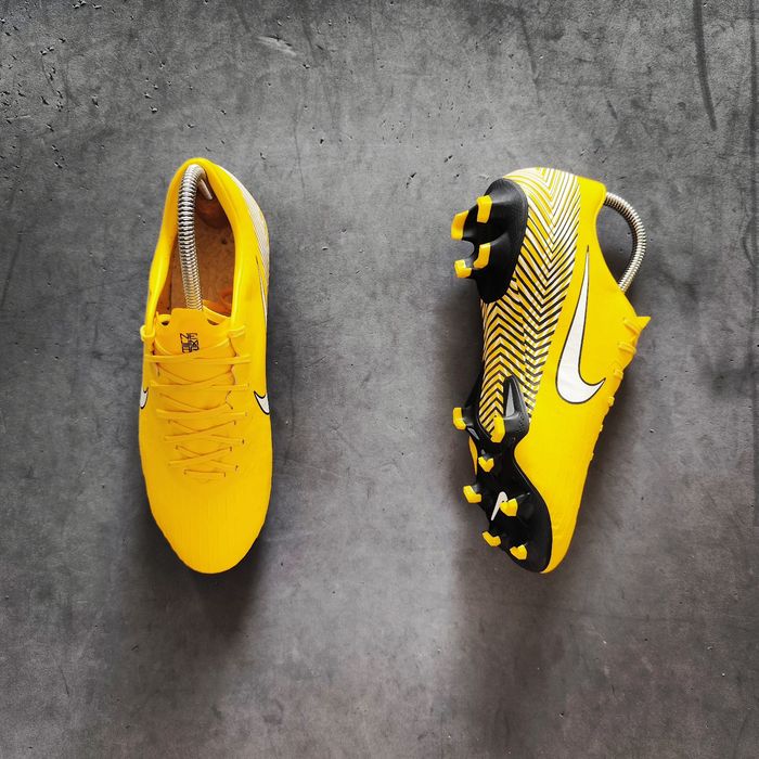 Korki Nike Mercurial Vapor XII Pro FG 40,5