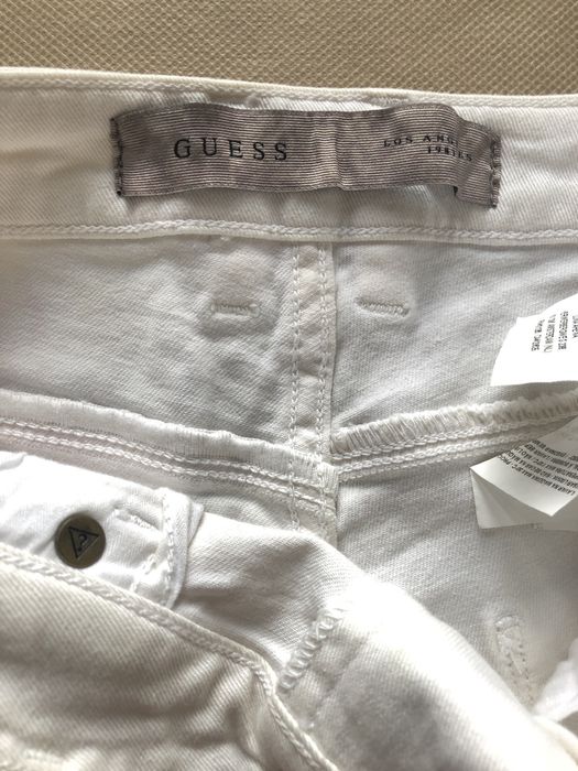 Guess Los Angeles roz. 24 damskie szorty dżinsowe
