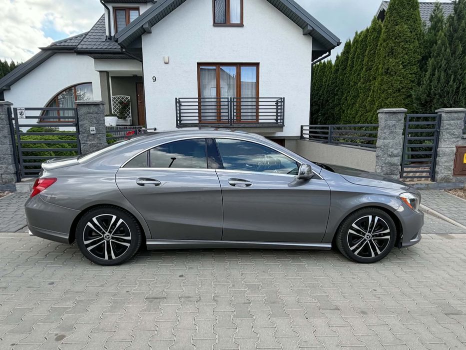 Mercedes-Benz CLA