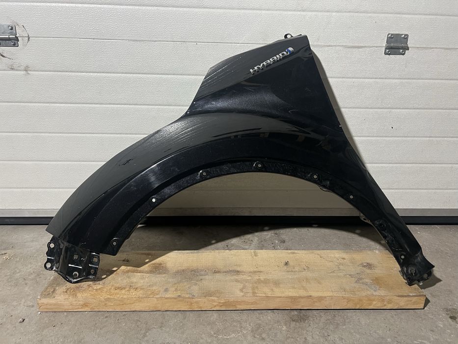 Błotnik lewy/prawy Toyota C-HR Hybrid 2016-23