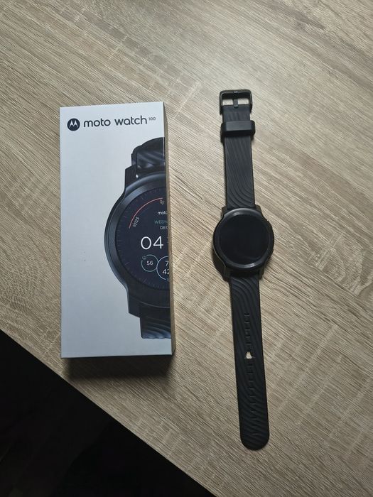 Smartwatch Moto watch 100